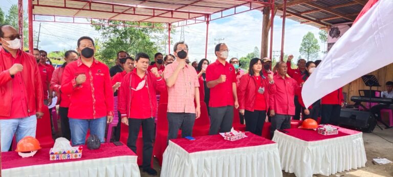 Pembangunan Kantor DPC PDI P Humbang Hasundutan 1