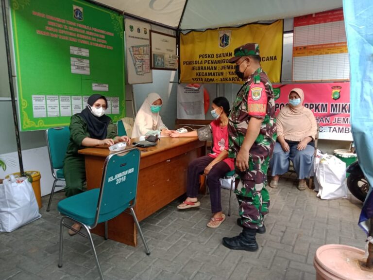 Yayasan Buddha Tzu Chi Salurkan Bantuan Paket Sembako 1