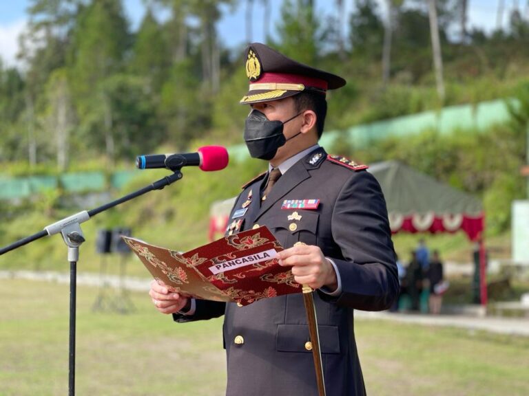 Kapolres Taput Jadi Inspektur Upacara pada Peringatan Hari Kebangkitan Nasional 1