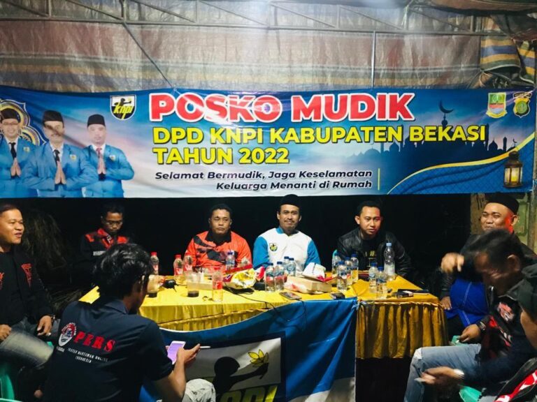 Posko Mudik DPD KNPI Kabupaten Bekasi Dikunjungi Dankoti Pemuda Pancasila 1