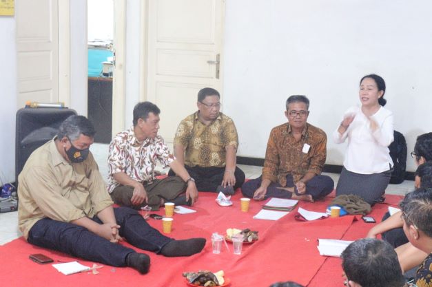 Rapat Perdana Federasi Serikat Pendidikan, Pelatihan dan Industri Dihadiri Presiden KSBSI Elly Rosita Silaban 1
