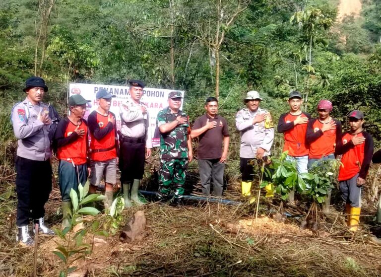 Merayakan Hut Bhayangkara ke 76 Kapolsek Nanggung Adakan Penanaman Pohon 1