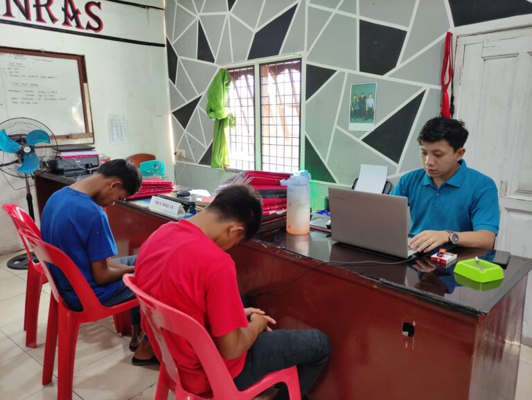 Pelaku Pembobol Toko Ponsel di Taput Masih Berstatus Pelajar 2