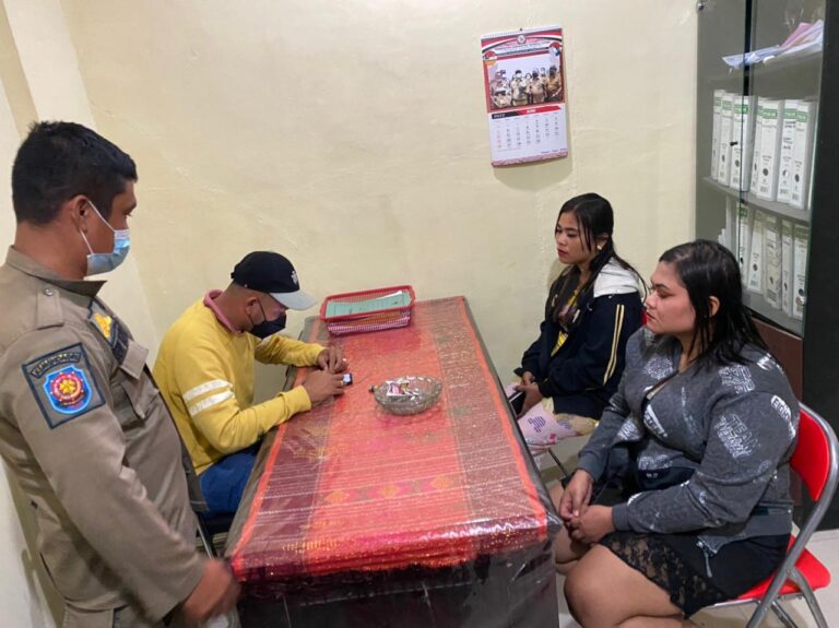 Polres Taput Dan Satpol PP, Laksanakan Rajia Gabungan di Sejumlah Cafe-Cafe Liar di Taput 1