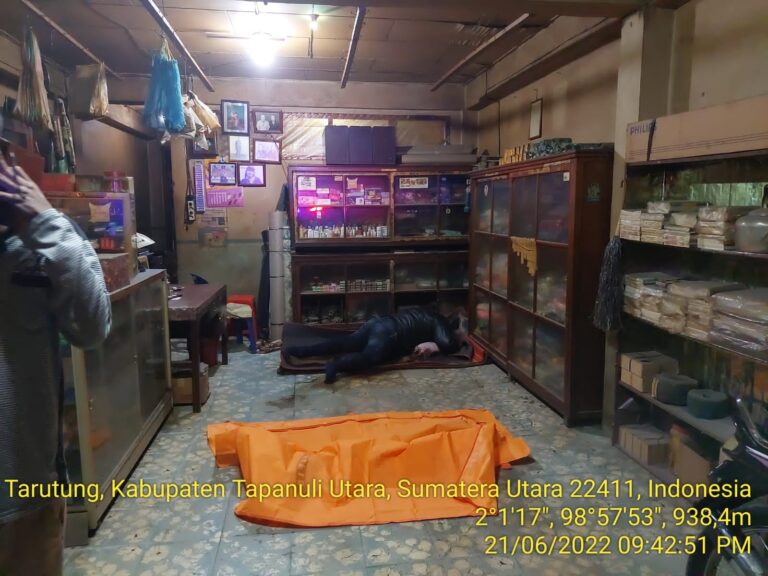 Tinggal Seorang Diri Dirumah, Sudung Naibaho Meninggal dan Mayatnya Sudah Membusuk Ditemukan Tetangga 1