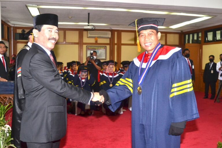 Dr. Gede Harimbawa, SE., SH., MH., M.I.Kom 5