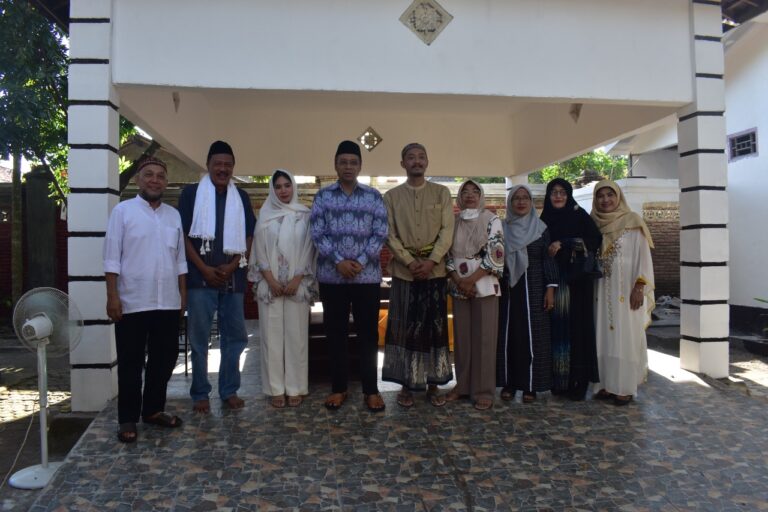 Santunan Anak Yatim dalam Rangka Persiapan Resepsi Adat Sasak Lalu Agung, SH 2