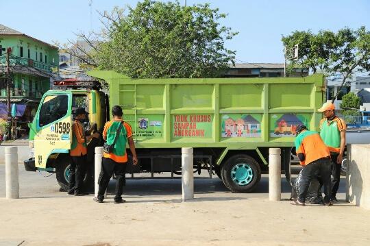 Walikota Jakarta Utara Pastikan Hasil Pungut Sampah di JIS Jadi Nilai Ekonomis 1