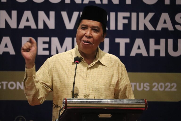 Lalu Ahmad Yani S. KM., M.Kes Kepala Sekretariat Bawaslu NTB Petakan Potensi Kerawanan Verifikasi Calon Peserta Pemilu Tahun 2024 6