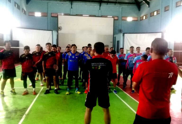Menyambut Hut RI yang Ke 77. Kecamatan Nanggung Adakan Turnamen Bulu Tangkis Antar 1