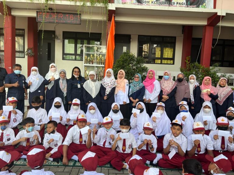 Tumbuhkan Solidaritas Siswa dengan Santunan Anak Yatim 2