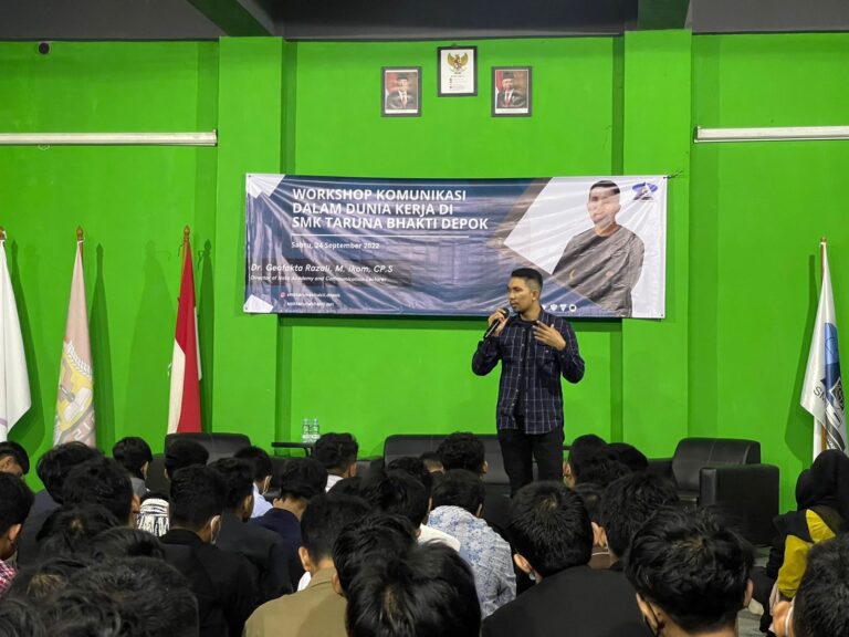 Mengenal Dr. Geofakta Razali, Sosok Inspirasi Postmodernisme Jalanan, Kampus, hingga Gedongan 1