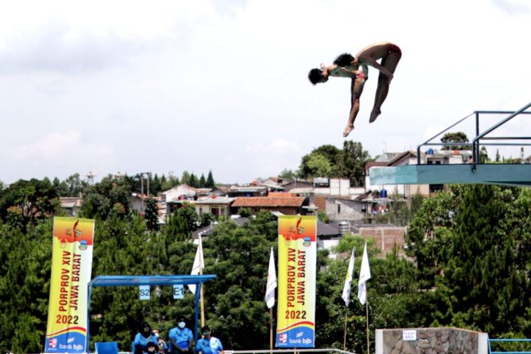 Lagi, Kab Bekasi Raih Medali Emas Cabang Olahraga Loncat Indah