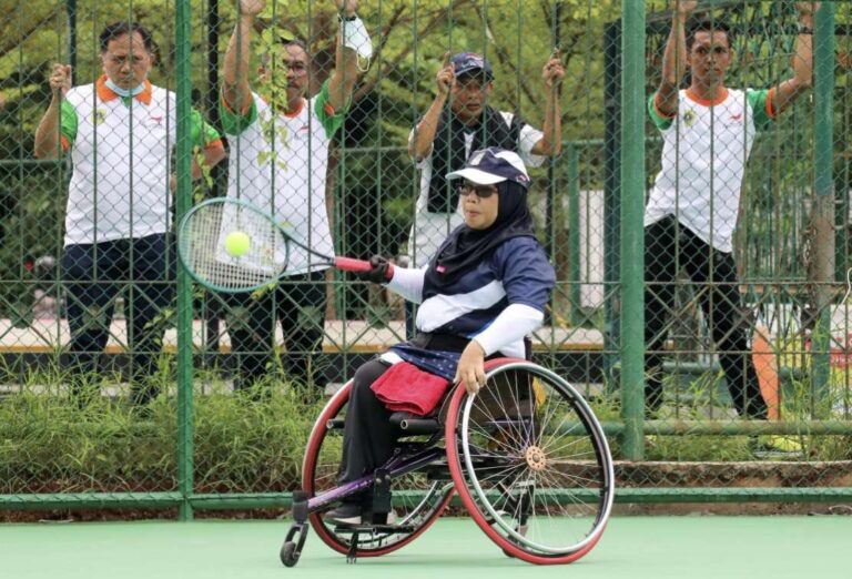 Momentum Raihan Medali Emas Cabor Tenis Kab Bekasi Peparda VI Jabar