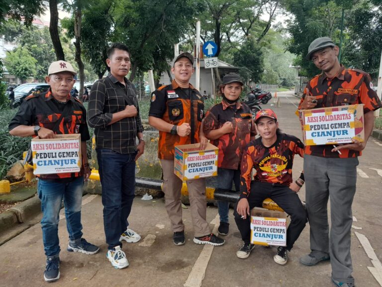 Pemuda Pancasila Anak Cabang (PAC) Duren Sawit Mengadakan Penggalangan Dana Untuk Korban Cianjur
