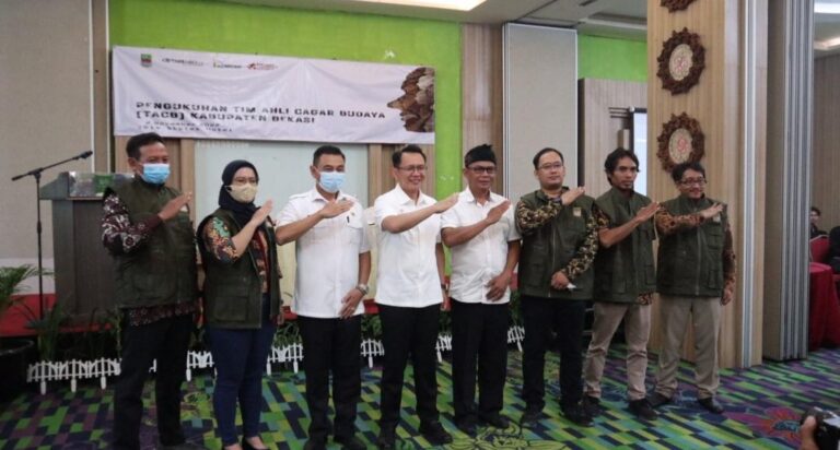 Pj Bupati Bekasi Kukuhkan TACB Kabupaten Bekasi