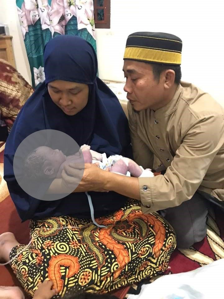 Bayi Meninggal, Disinyalir Akibat Kelalaian Pihak Puskesmas Pembatu mengakibatkan Duka yang Mendalam Dialami Keluarga Azhari 1