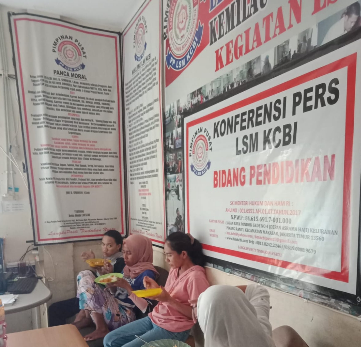 Ketua LSM KCBI Joel B. Simbolon, S.Kom, meminta PT DAM Bertanggungjawab atas Nasib 3 PMI yang telah pulang dari Arab Saudi 1