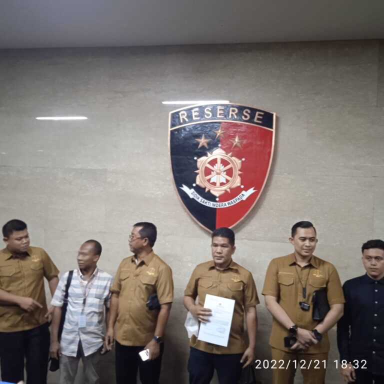 Kuasa Hukum Isyamsuddin Melaporkan Dugaan Trading Investasi Bodong Gate Solution Club (GSC) Ke Mabes Polri 1