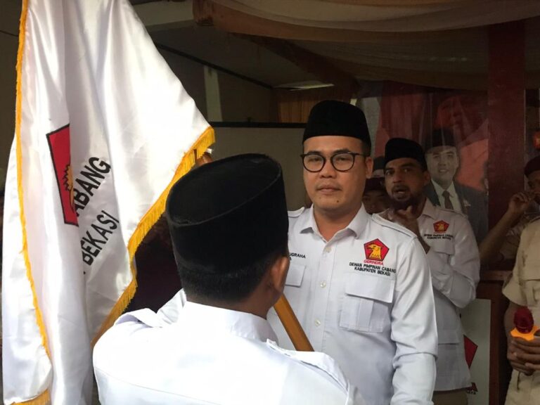 PAC Gerindra Cikarang Pusat Resmi di Kukuhkan, Ini Pesan Ulama Setempat 2