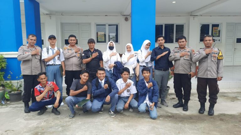 Prihatin Tawuran Pelajar, Kapolsek Cikarang Kunjungi Sekolah Sekolah
