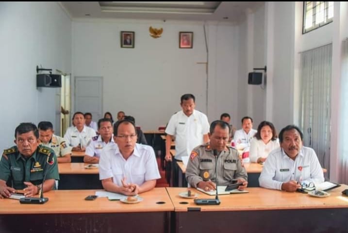 Bupati Humbahas Ikuti Rapat F1HO2