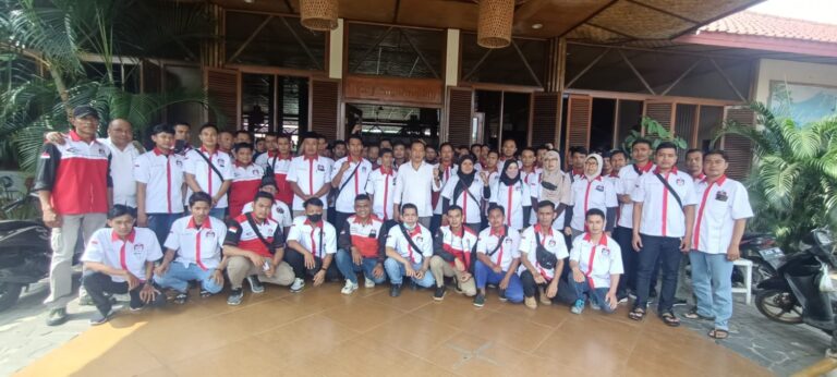 Aktivis Buruh Rekson Silaban Maju Caleg DPR RI Dapil Jawa Barat 7 2