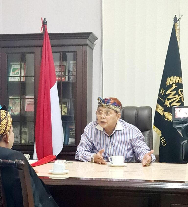 Sasmito Hadinegoro 1