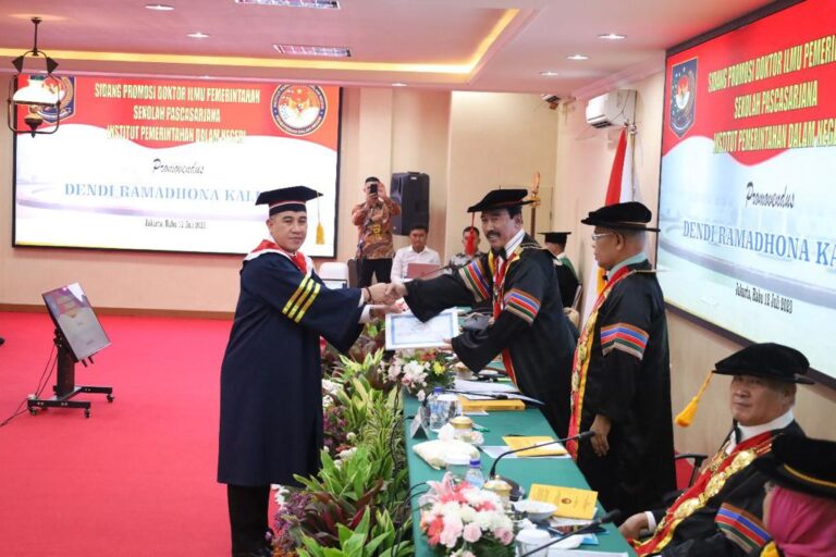 Dr. H. Dendi Ramadhona Kaligis, S.T., M.Tr.I.P 6