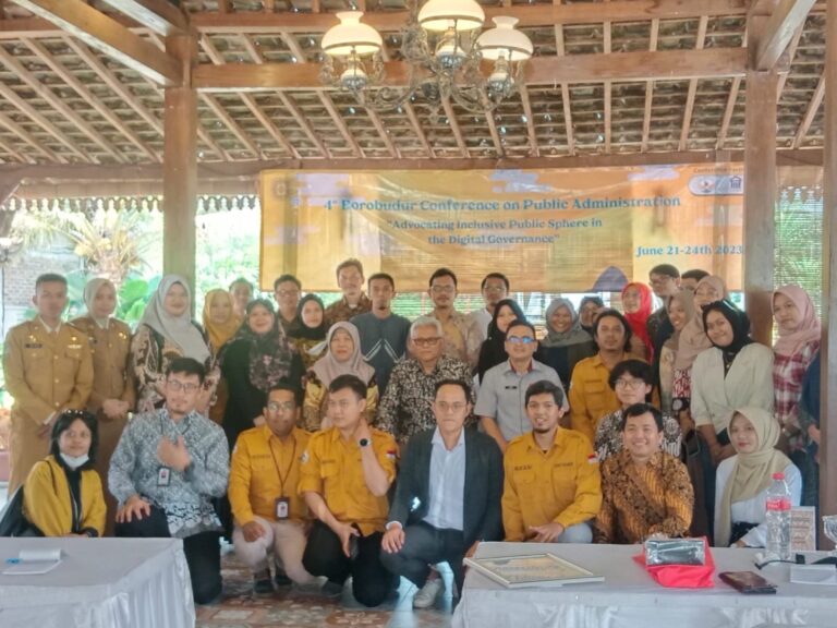 Prof. Dr. Drs. Ismail Nurdin, M.Si Guru Besar IPDN dan Praja Utama IPDN Diundang Sebagai Presenter Artikel Ilmiah Terbaik