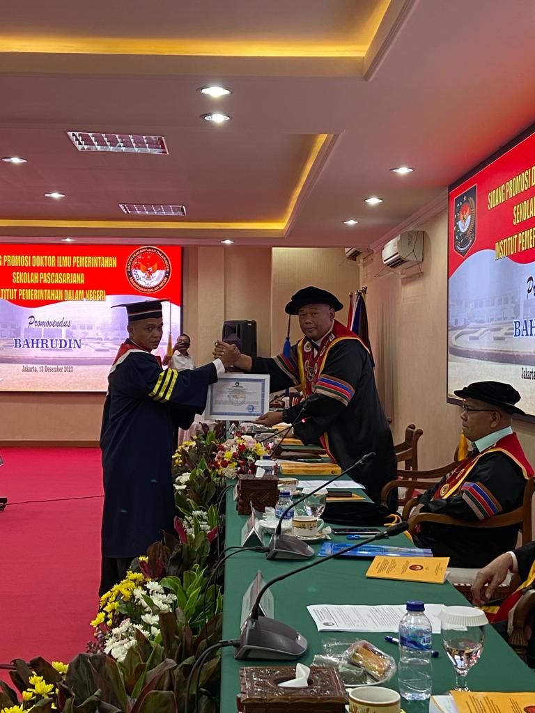 Dr. Drs. Bahrudin, M.Si., 1