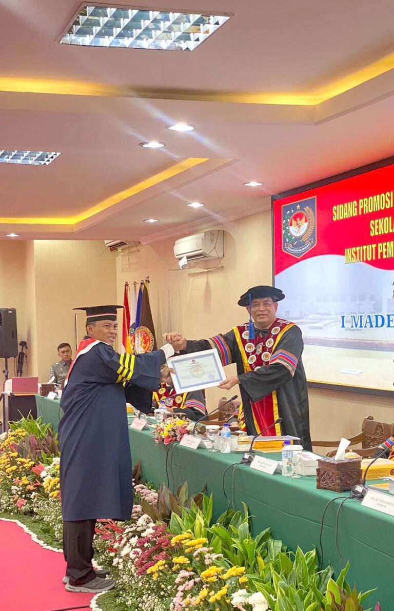 Dr. Drs. I Made Sugiartha, M.Si