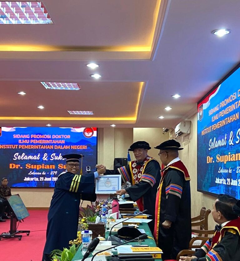 Dr. Drs. H.Supian Suri, MM., 5