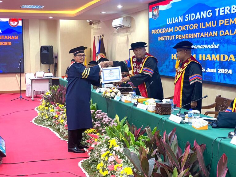 Dr. H. Hamim Hamdani, S.Pd., MM., M.Pd. 6