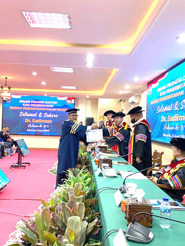 Dr. H. Sudirman, S.H., MH