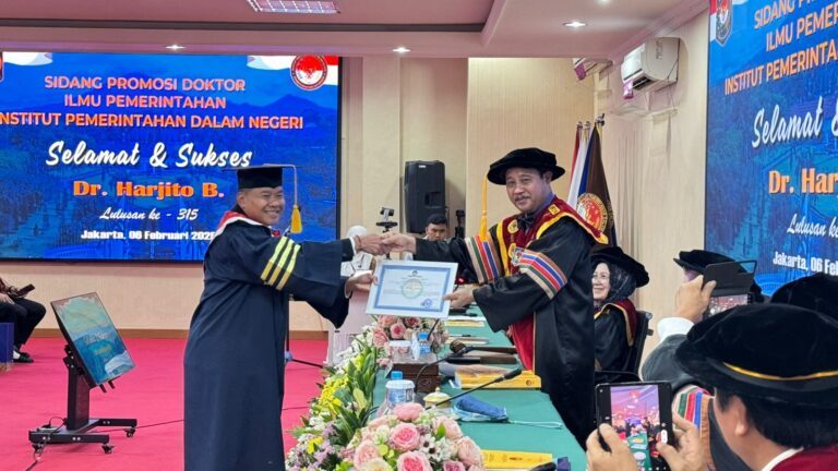 Dr. Harjito B, S.STP., M.Si. Kepala Badan Pengelolaan Keuangan dan Aset Daerah Provinsi Papua Barat Daya 1