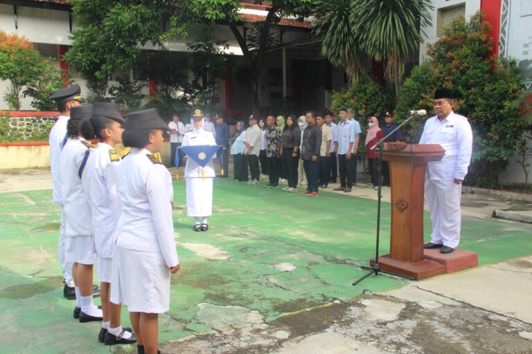 Dr Sumarsono, MDM. Ketua Sekolah Tinggi Ilmu Pemerintahan Abdi Negara 1