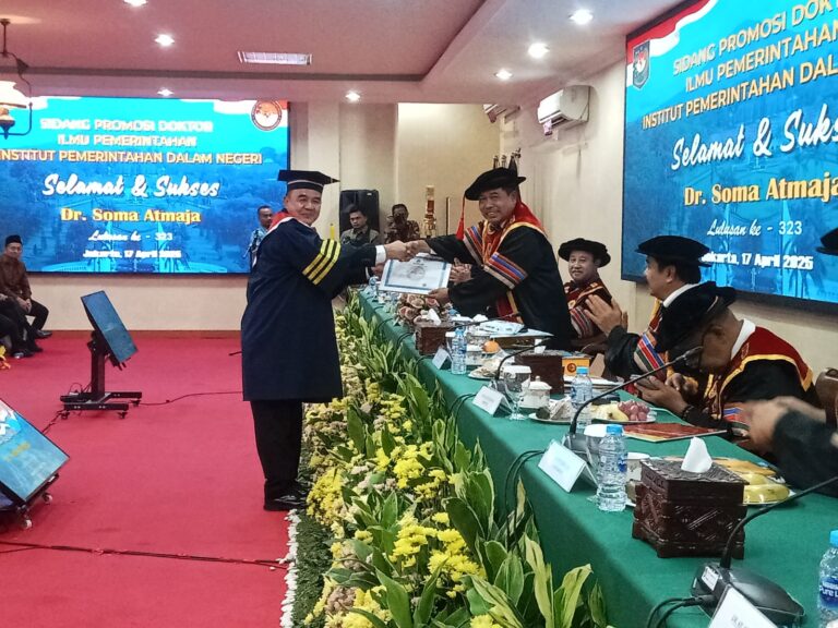 Dr. Drs. H. Soma Atmaja, M.Si. 5