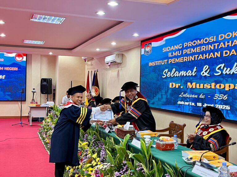 Dr. H. Mustopa, S.Sos,I., M.A. 3