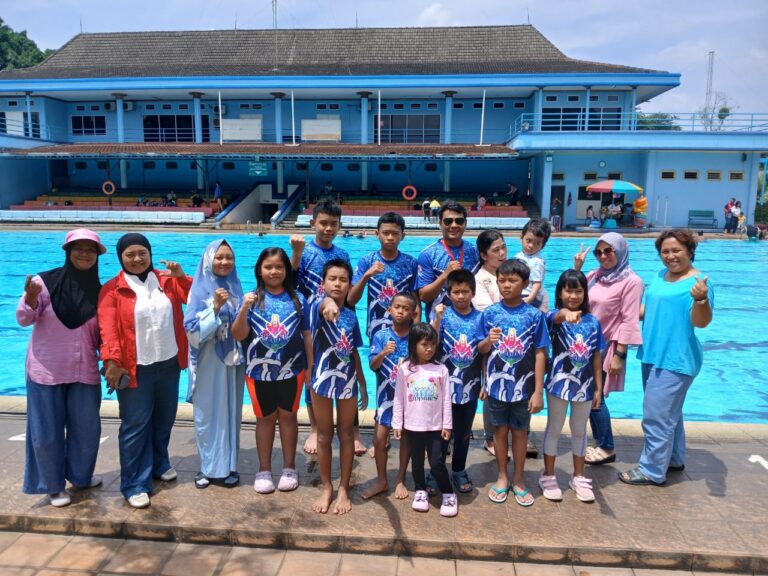 Fede Swimming School Tunjukkan Kualitas Pembinaan Atlet di Jabar Series, Februs Hanggara Bangun Ekosistem Renang Berstandar Kurikulum untuk Sekolah, Kampus, dan Perusahaan 4
