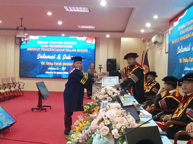 Dr. H. Emka Farah Mumtaz, Psi.,M.P.P.,6