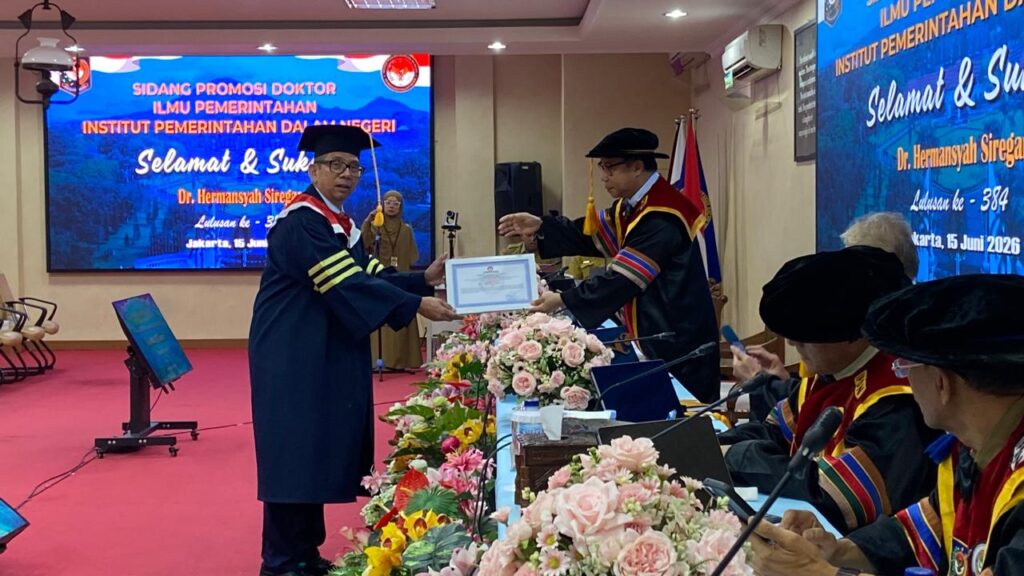 Dr. Hermansyah Siregar, S.H., M.H. 4