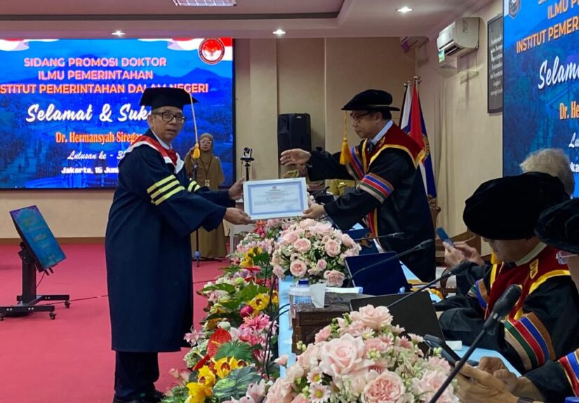 Dr. Hermansyah Siregar, S.H., M.H. 4