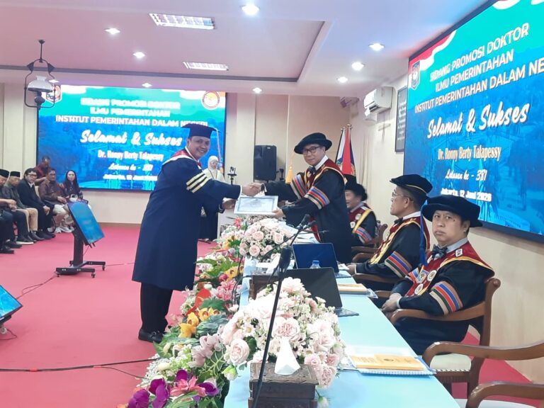 Dr. Ronny Berty Talapessy, S.H., M.H.7