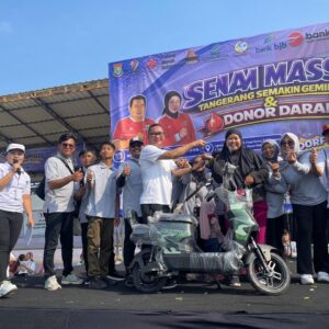 Dr. Era Era Hia, MM., M.Si. 1