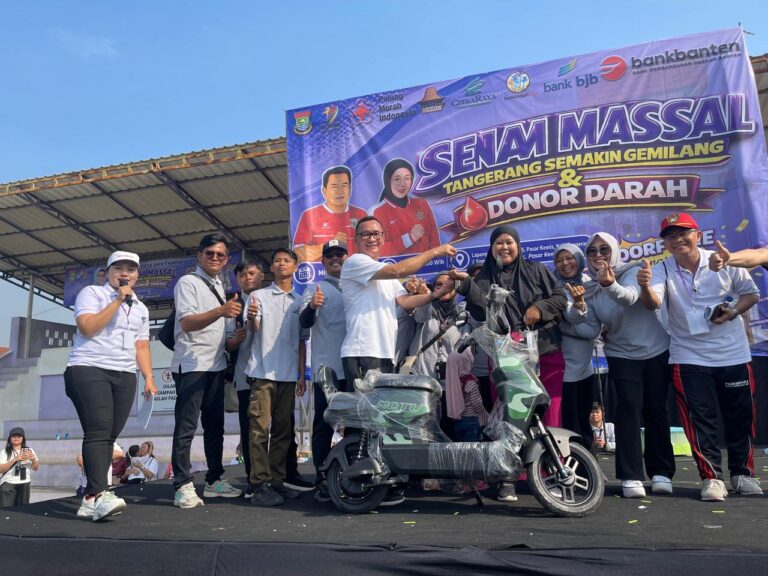 Dr. Era Era Hia, MM., M.Si. 1