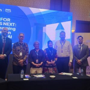Indonesia Perlu Menyiapkan AI-Augmented Public Leaders untuk Menutup Kesenjangan Dunia Pendidikan dan Dunia Kerja 2