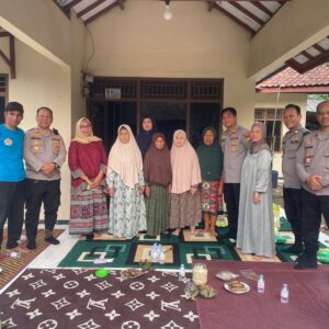 Kapolsek Curug AKP. H. P. Tampubolon 1